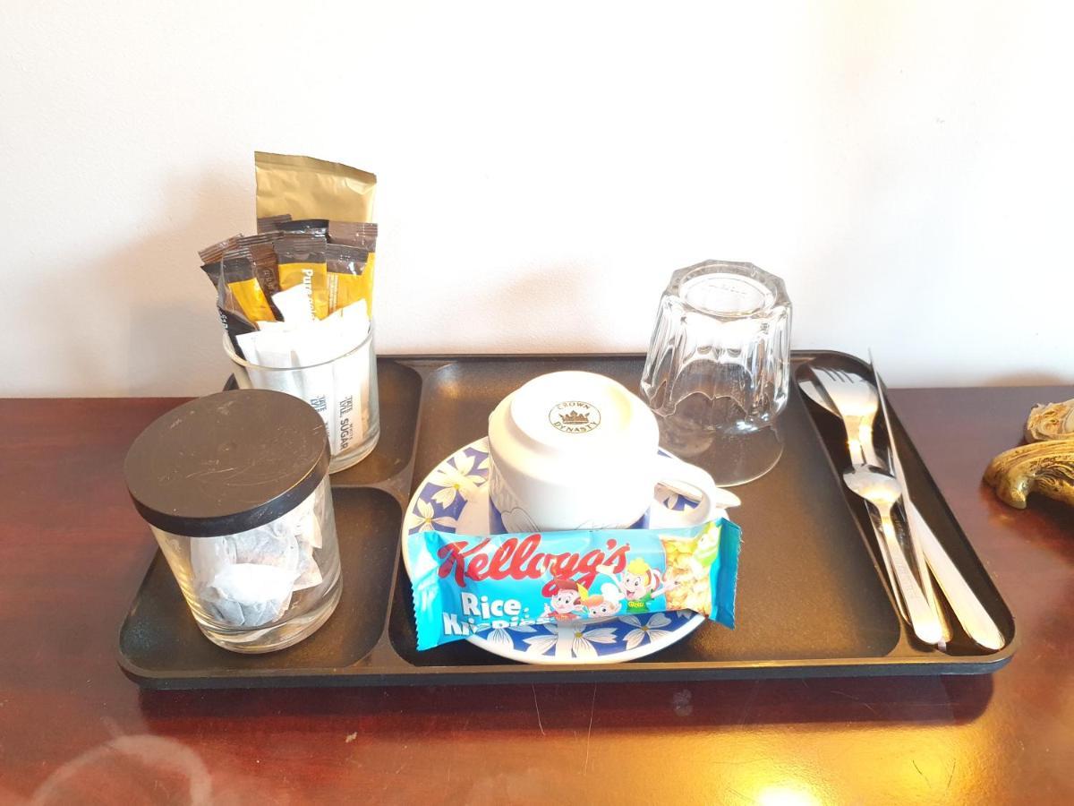 Beautiful Guest Rooms, Free Parking, 30Min Heathrow, 40Min Wembley, 60Min Central London グリーンフォード エクステリア 写真