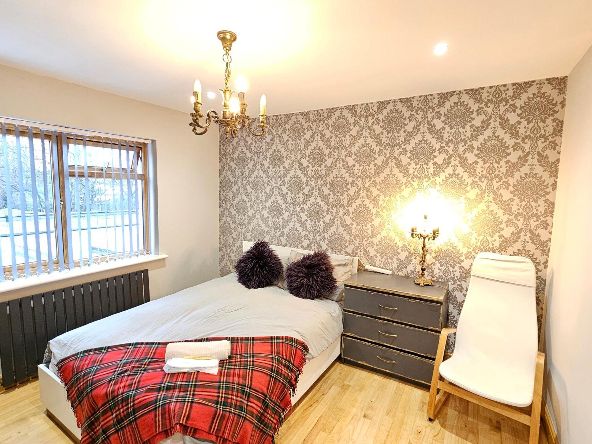 Beautiful Guest Rooms, Free Parking, 30Min Heathrow, 40Min Wembley, 60Min Central London グリーンフォード エクステリア 写真